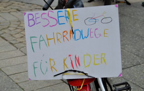 Kidical Mass gewinnt Deutschen Fahrradpreis 2021